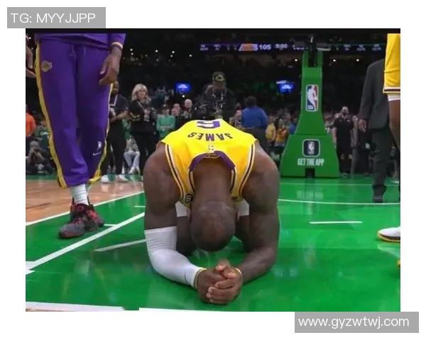 足球明星遭遇黑粉恶评引发热议球迷反应两极分化